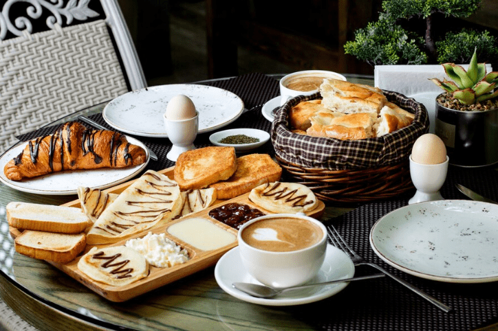 best breakfasts in Albion