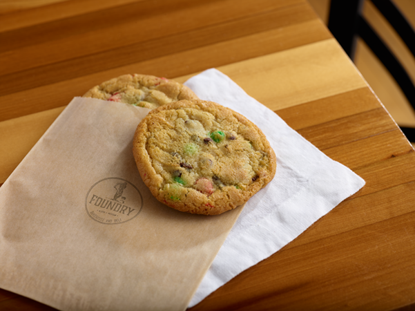 Cookie - Rainbow Chocolate Chip